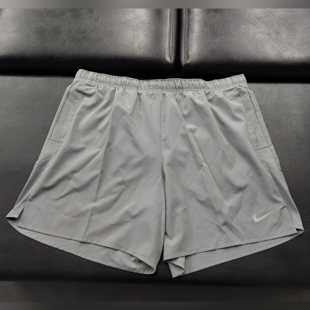 Nike Dri-Fit Challenger 7” Brief-Lined Running Shorts Gray Lightweight Men's XXL